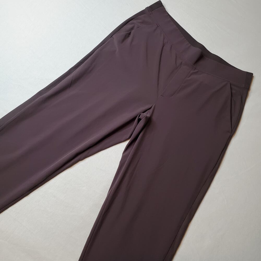 Athleta Womens Size 12 Brooklyn Ankle Pant Lightweight Dark Purple 198671